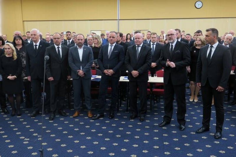 Mimoriadny snem ZMOS vyzýva samosprávy na štrajkovú pohotovosť