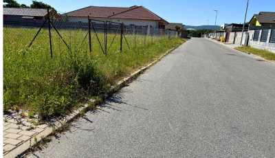 Začala výstavba chodníka na Mlynskej ulici