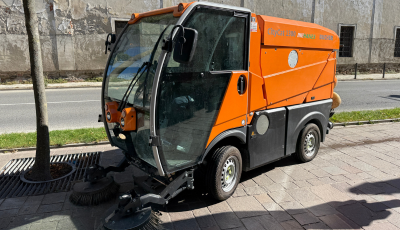 Mesto Sabinov má nový zametací stroj – prvýkrát v akcii už dnes