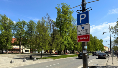 Parkujte v centre Sabinova bez starostí: Ročnú kartu už využívajú prví vodiči