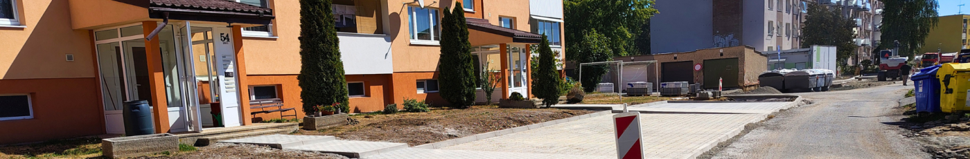 Kompletná uzávierka a zákaz parkovania na uliciach 17. novembra, Novomeského a Fraňa Kráľa
